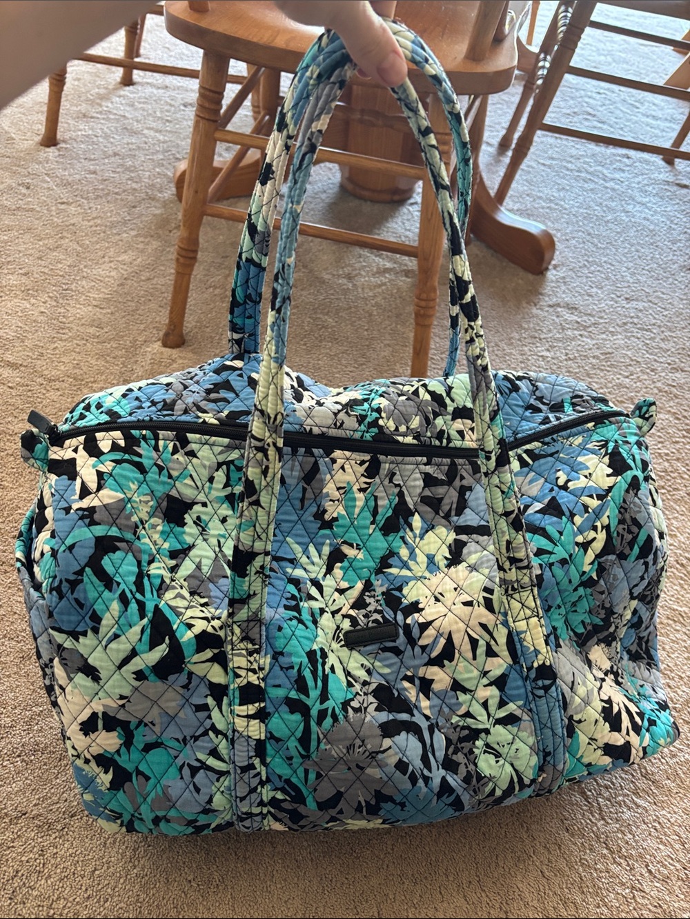 VERA BRADLEY Quilted Floral Travel Tote Bag in Teal & Black LEAF